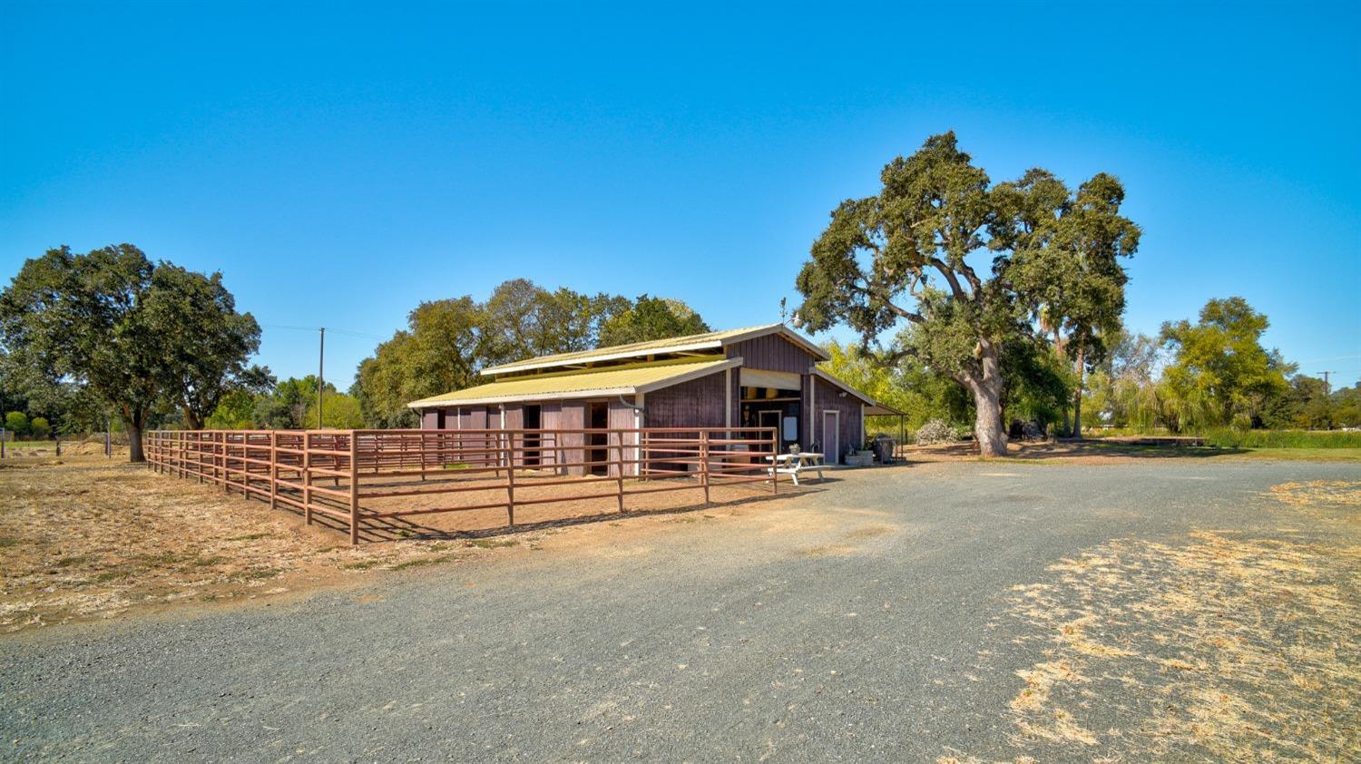 Wilton, California, 95693, United States, 5 Bedrooms Bedrooms, ,4 BathroomsBathrooms,Residential,For Sale,1901848