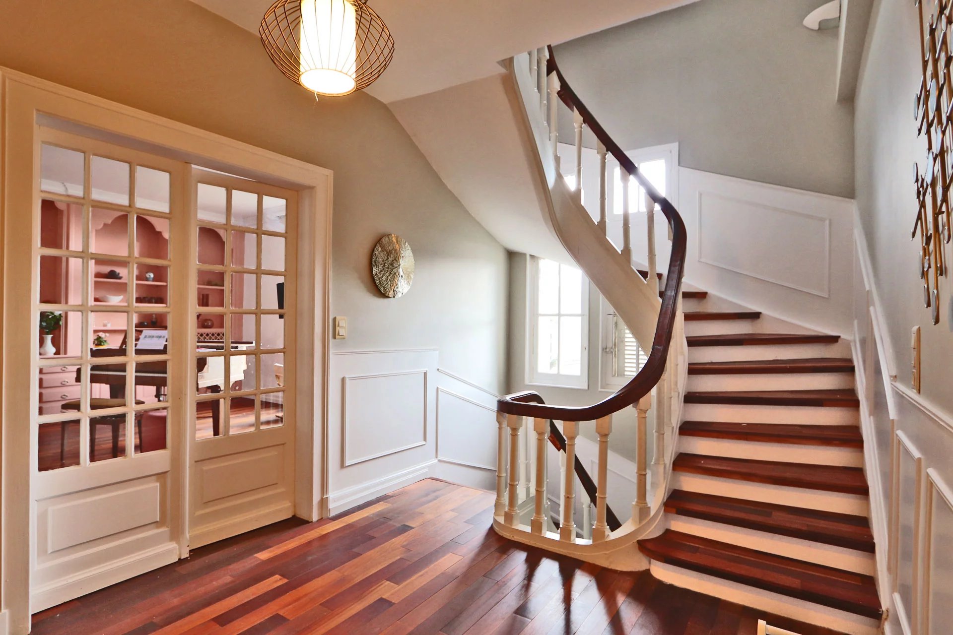 Bergerac, New Aquitaine, 24100, FR, 9 Bedrooms Bedrooms, ,5 BathroomsBathrooms,Residential,For Sale,1995621