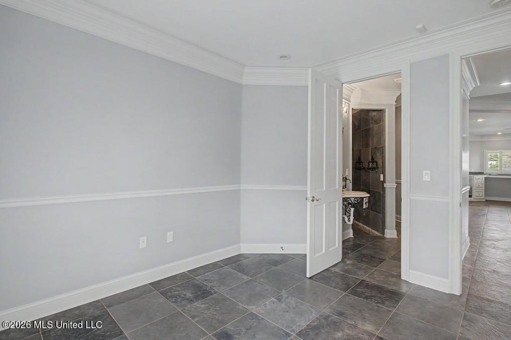 Gulfport, Mississippi, 39503, United States, 6 Bedrooms Bedrooms, ,7 BathroomsBathrooms,Residential,For Sale,2048640