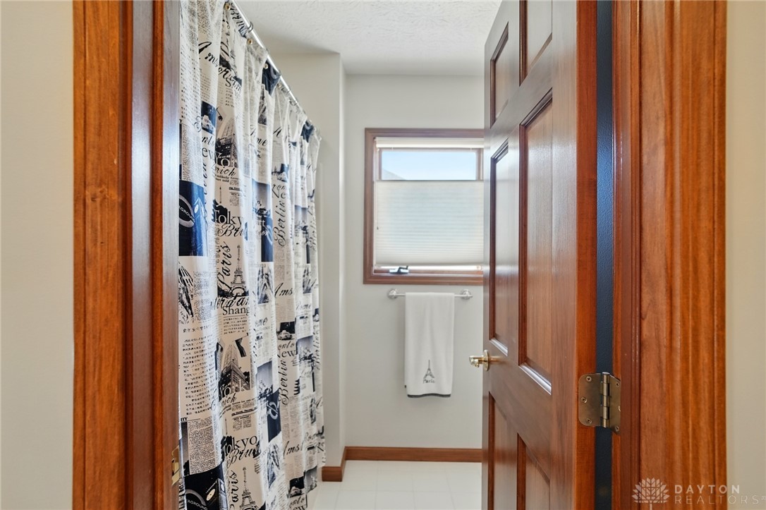 Dayton, Ohio, 45434, United States, 4 Bedrooms Bedrooms, ,5 BathroomsBathrooms,Residential,For Sale,1767935