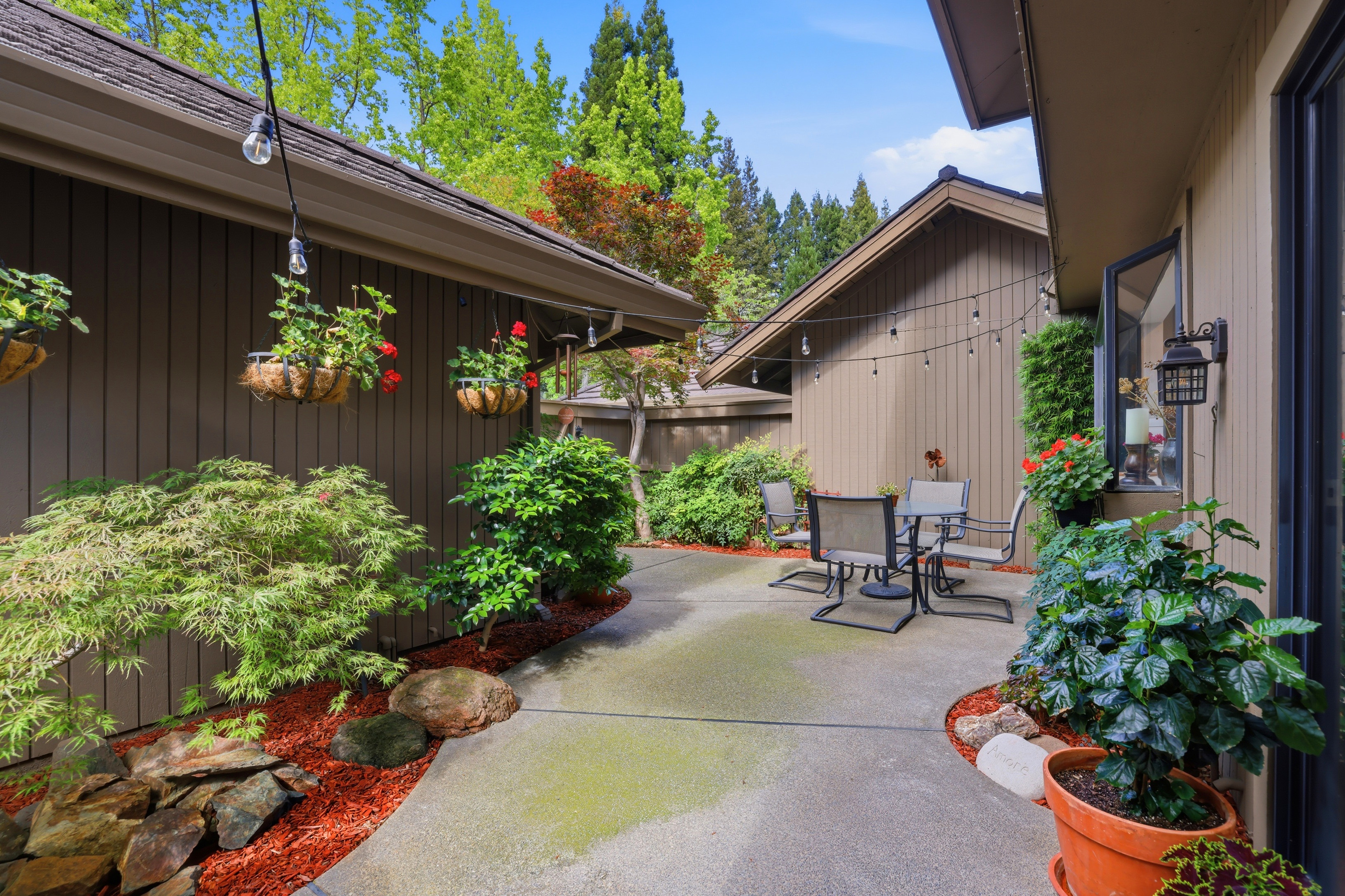  11357 Gold Country Boulevard, Gold River, CA 95670 - 物件實景