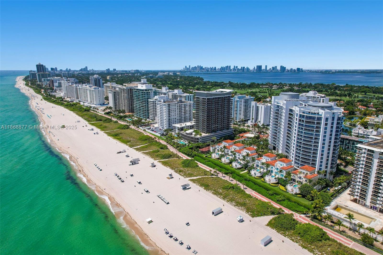 Miami Beach, Florida, 33140, United States, 3 Bedrooms Bedrooms, ,4 BathroomsBathrooms,Residential,For Sale,1934694