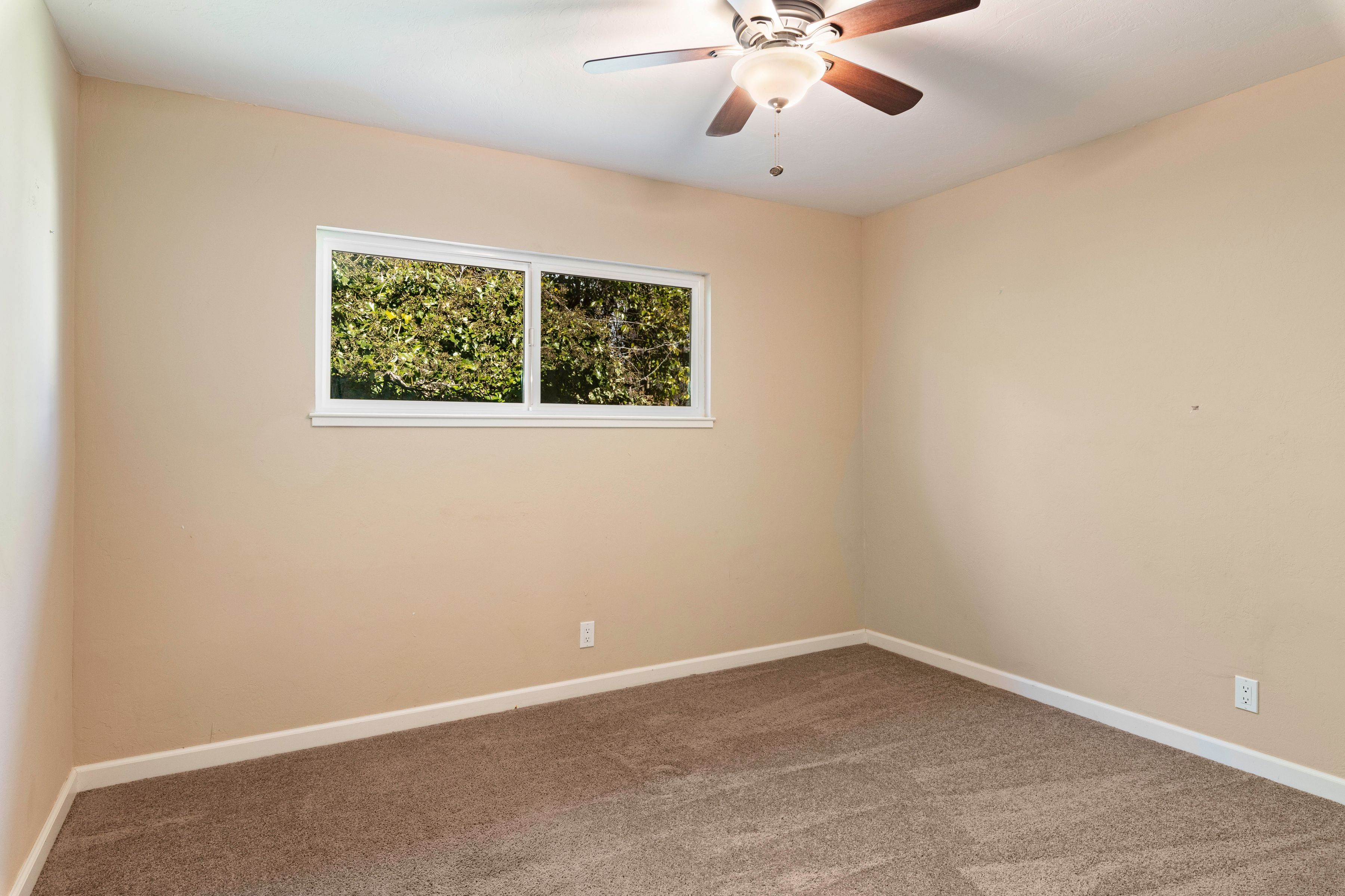  1870 Westlake Drive - 物件實景