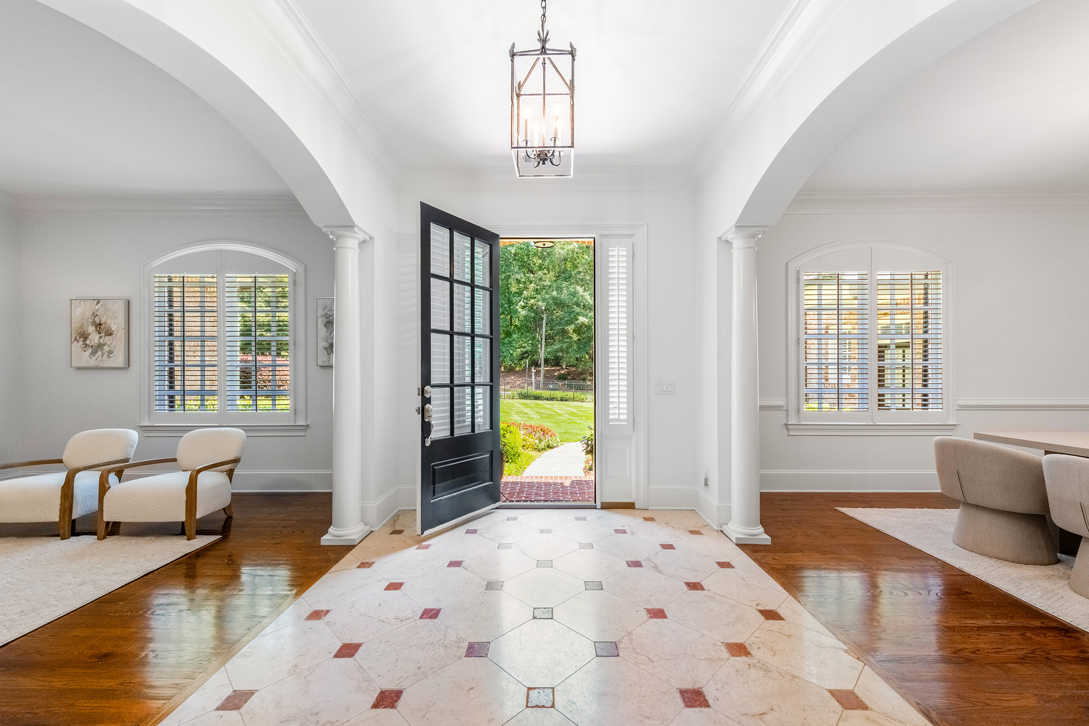 Magnificent Gated Vinings Estate Blends Elegance, Comfort and Lifestyle - 物件實景