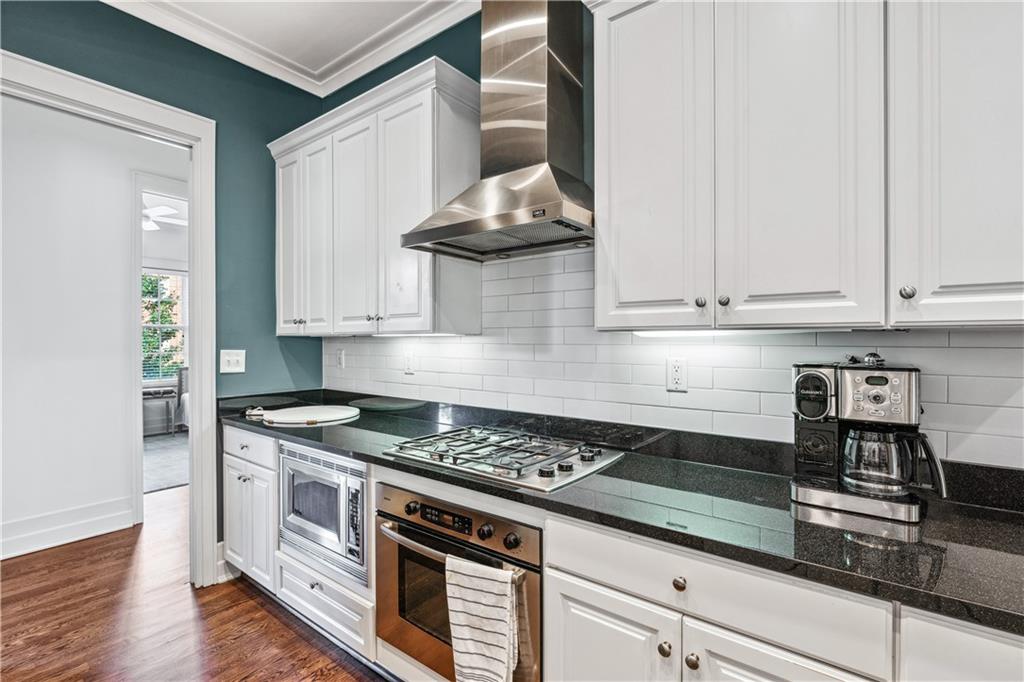 Atlanta, Georgia, 30307, United States, 3 Bedrooms Bedrooms, ,3 BathroomsBathrooms,Residential,For Sale,1901800