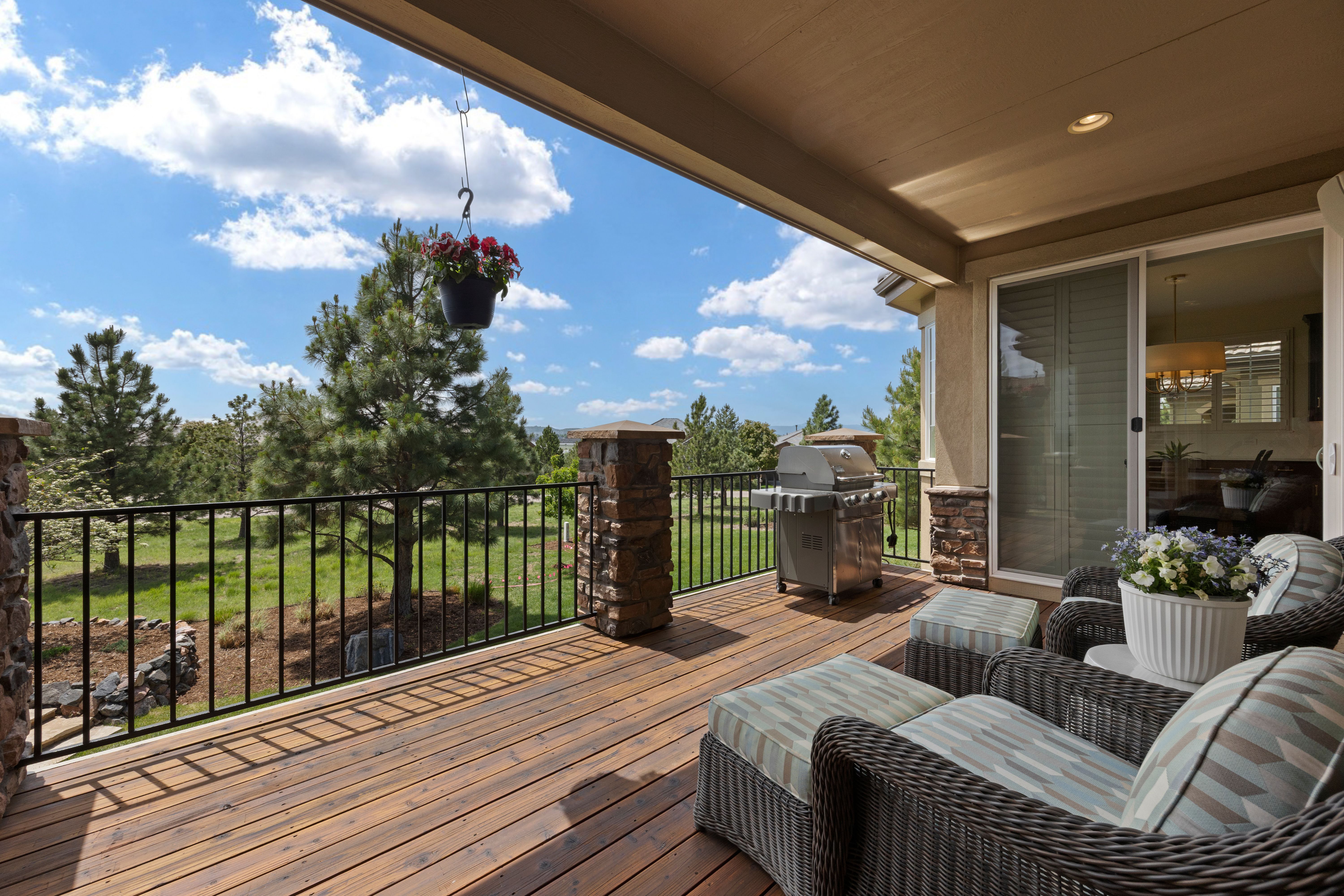  Graciously appointed and impeccably maintained, this patio home - 物件實景