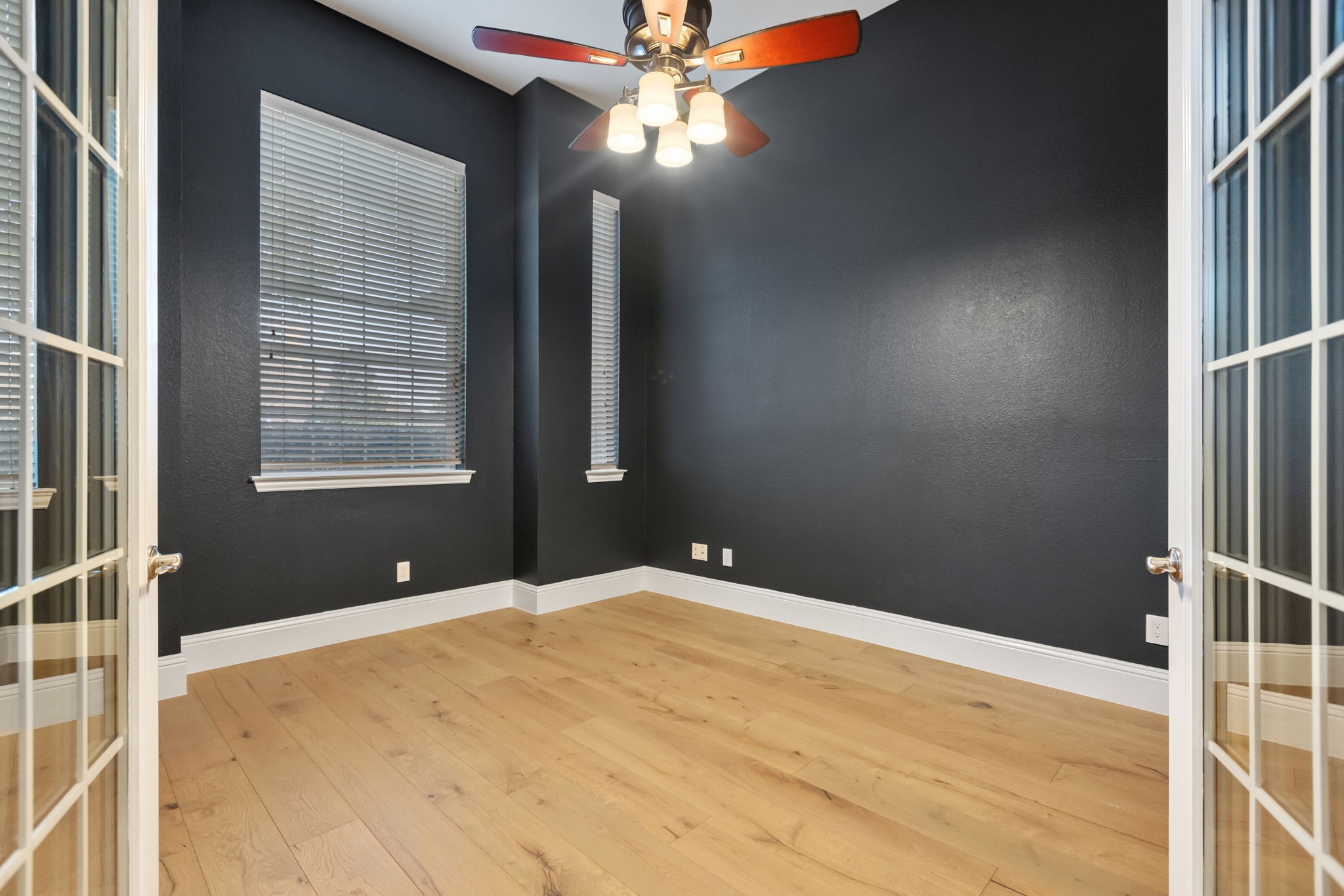 McKinney, Texas, 75072, United States, 4 Bedrooms Bedrooms, ,4 BathroomsBathrooms,Residential,For Sale,1933487