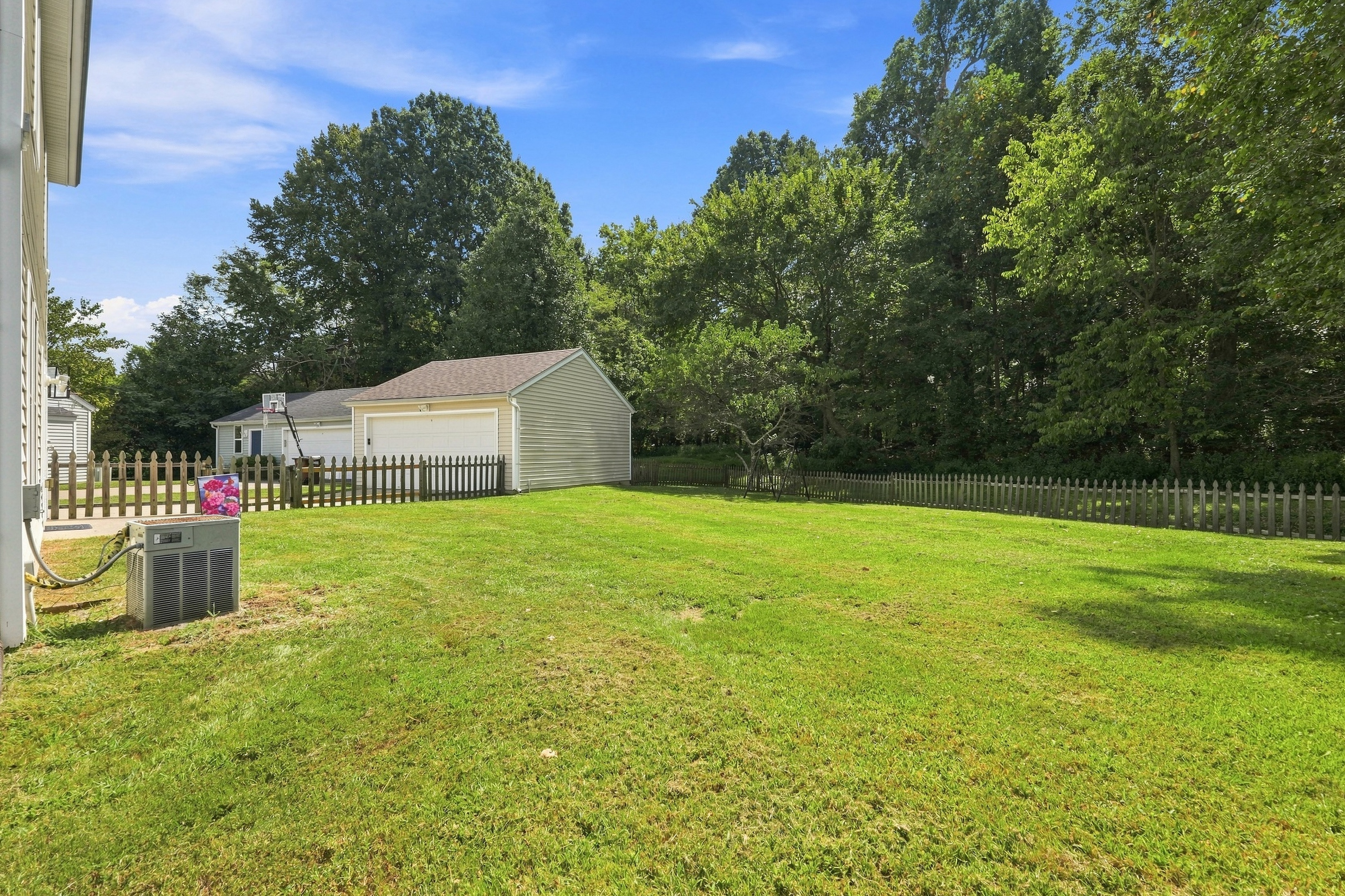  6314 Maravian Drive, Louisville, KY 40258 - 物件實景