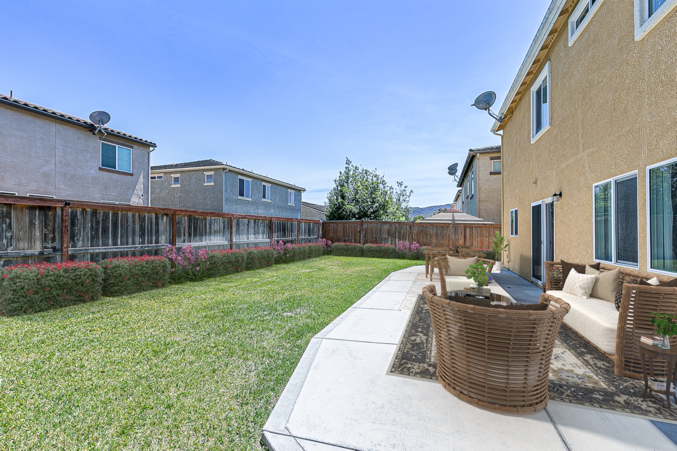 Lompoc, California, 93436, United States, 4 Bedrooms Bedrooms, ,3 BathroomsBathrooms,Residential,For Sale,1924716