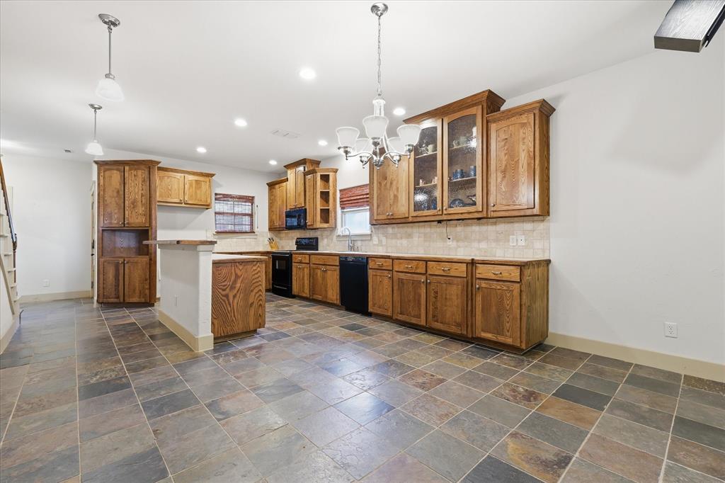 Argyle, Texas, 76226, United States, 4 Bedrooms Bedrooms, ,3 BathroomsBathrooms,Residential,For Sale,2048970