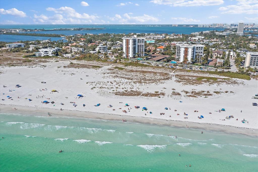 Sarasota, Florida, 34243, United States, 3 Bedrooms Bedrooms, ,3 BathroomsBathrooms,Residential,For Sale,1885250