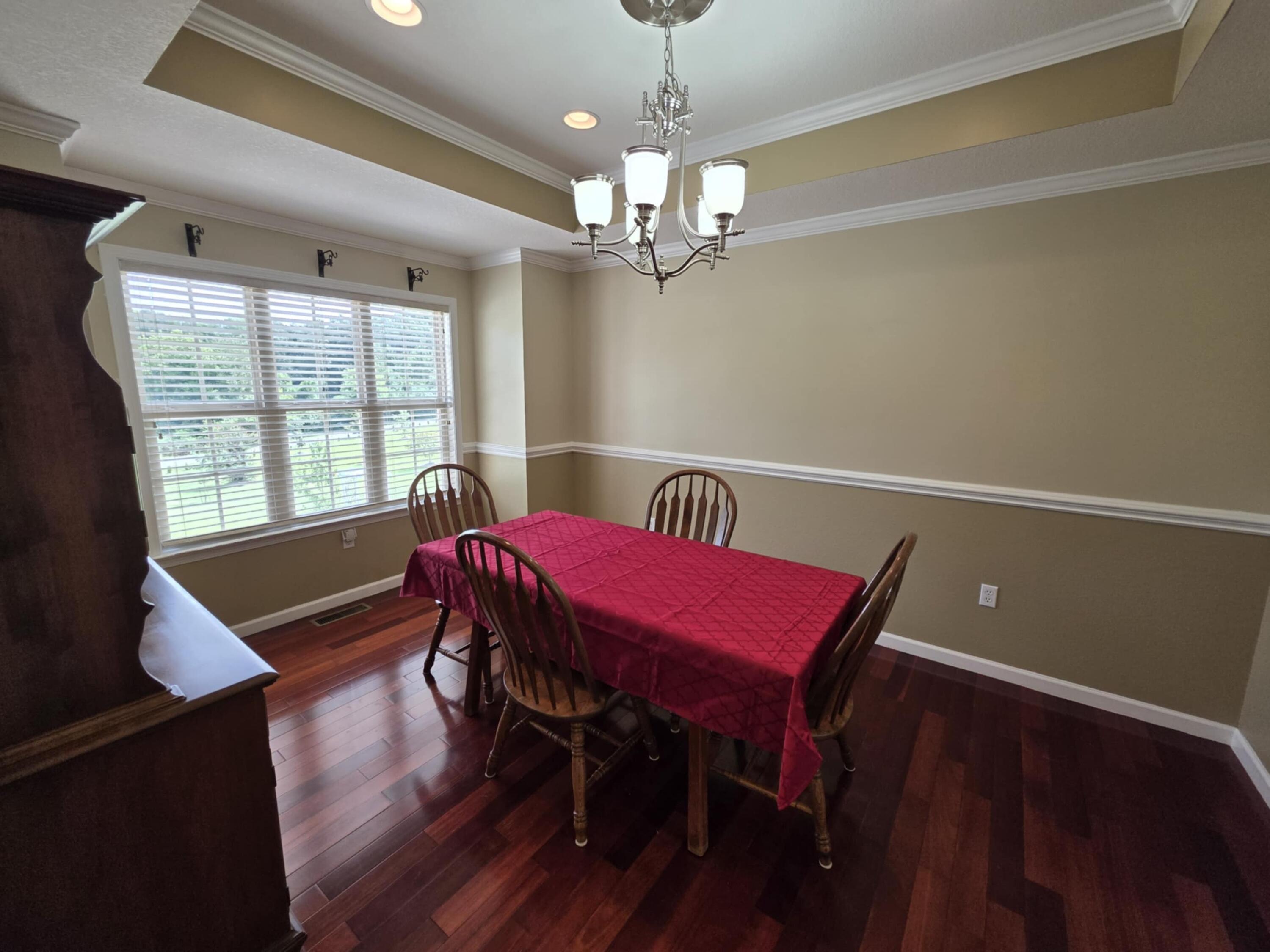 Spring City, Tennessee, 37381, United States, 4 Bedrooms Bedrooms, ,3 BathroomsBathrooms,Residential,For Sale,1927411
