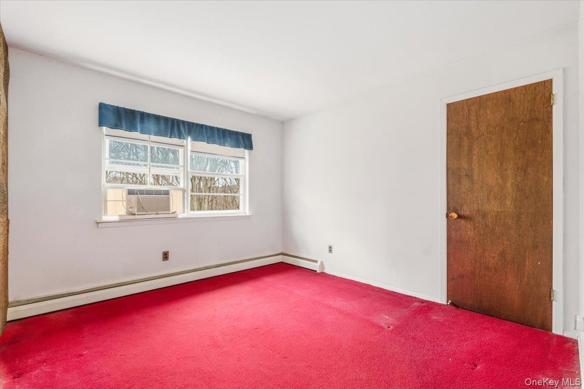 Mahopac, New York, 10541, United States, 4 Bedrooms Bedrooms, ,2 BathroomsBathrooms,Residential,For Sale,2001665