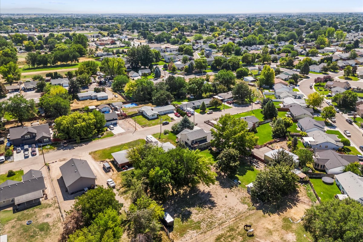 Caldwell, Idaho, 83605, United States, 4 Bedrooms Bedrooms, ,3 BathroomsBathrooms,Residential,For Sale,1938152