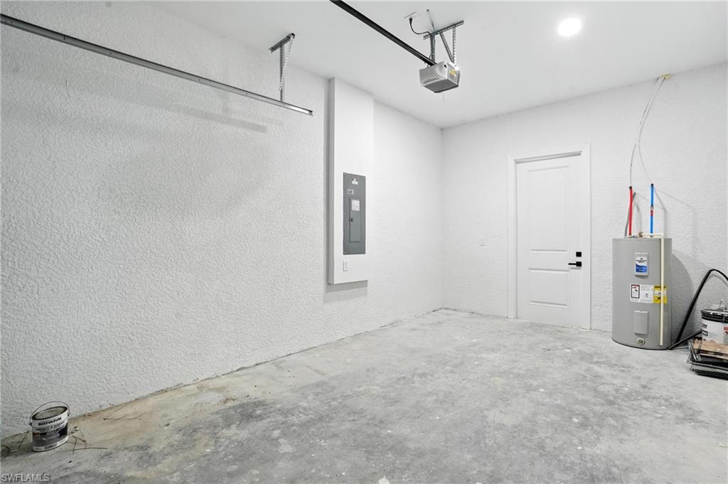 Lehigh Acres, Florida, 33973, United States, 6 Bedrooms Bedrooms, ,4 BathroomsBathrooms,Residential,For Sale,1891915