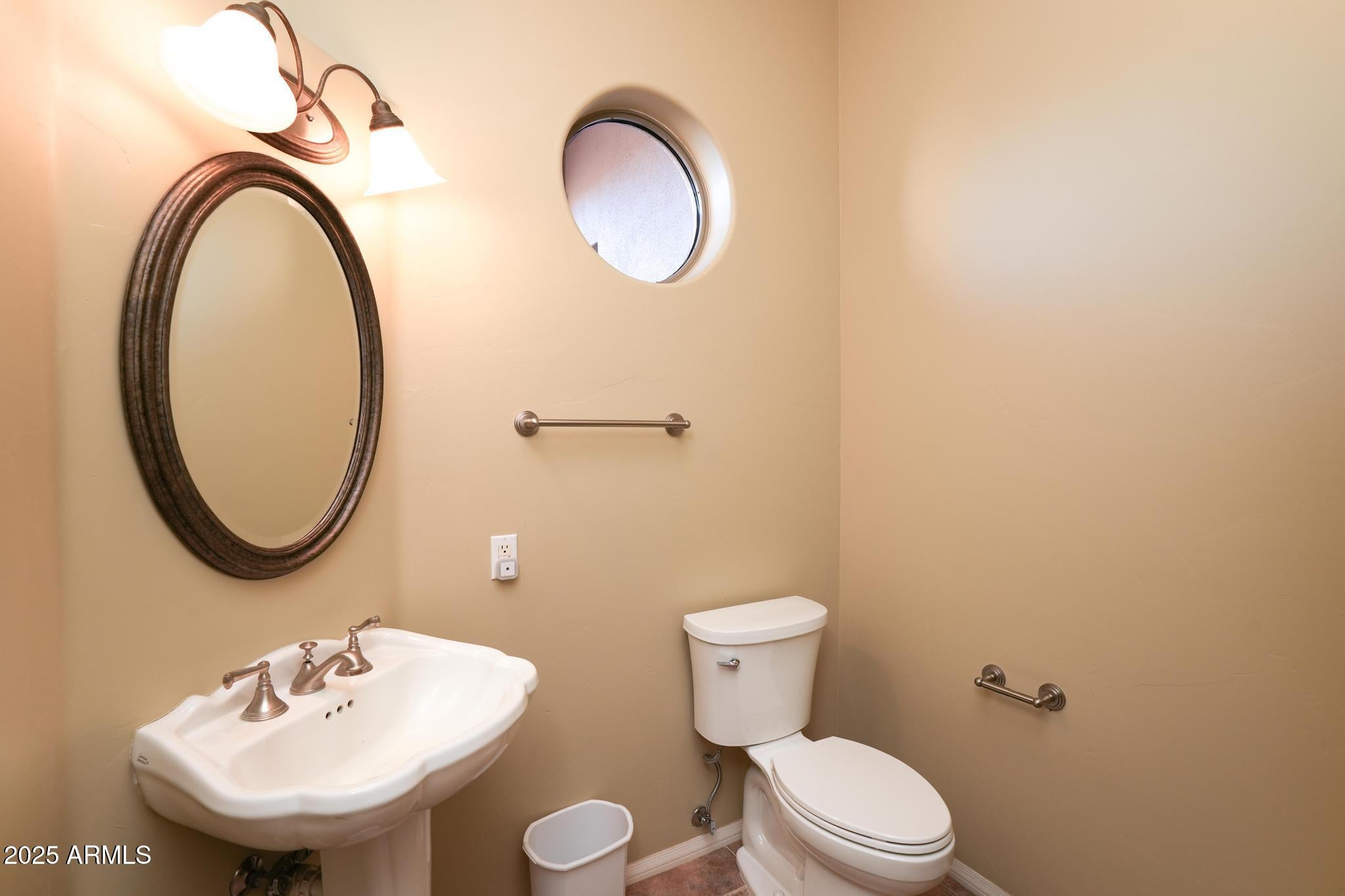 Cottonwood, Arizona, 86326, United States, 3 Bedrooms Bedrooms, ,3 BathroomsBathrooms,Residential,For Sale,1992035