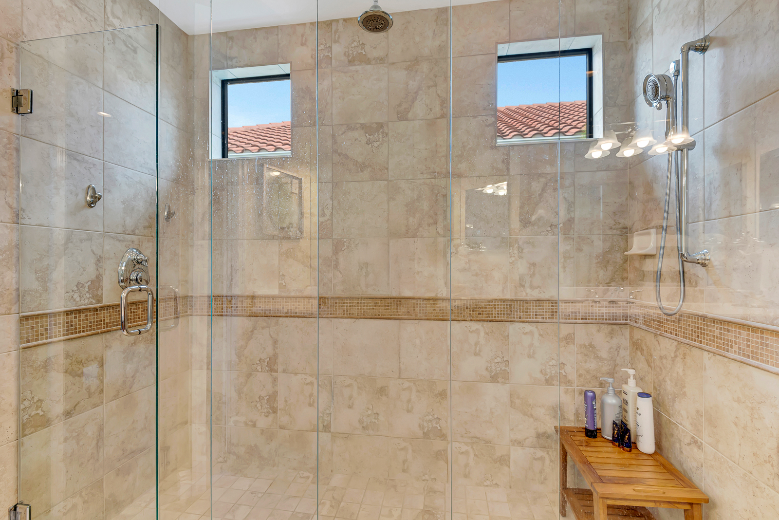 Lakewood, Florida, 34202, United States, 2 Bedrooms Bedrooms, ,2 BathroomsBathrooms,Residential,For Sale,1974879