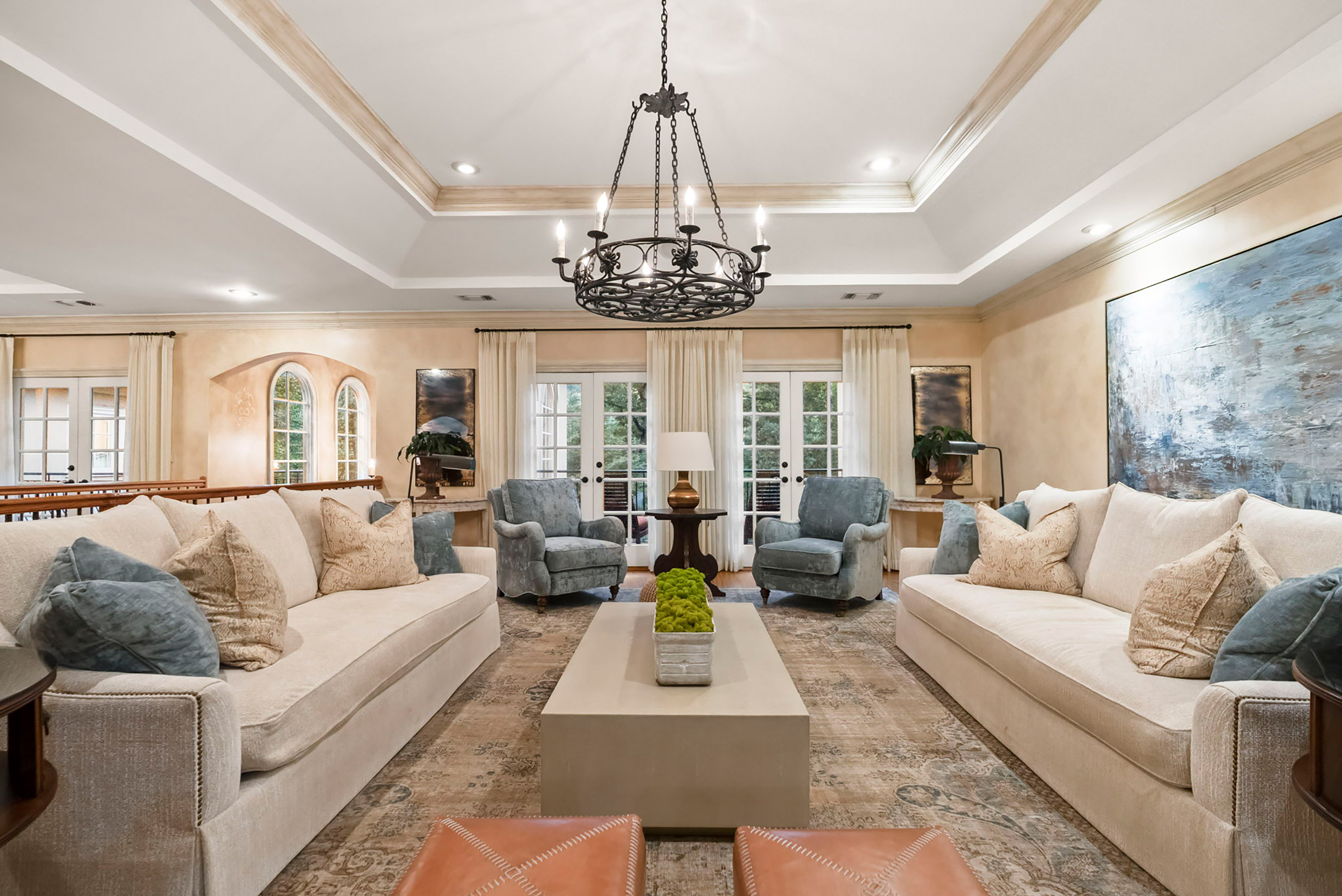 Remarkable Spanish-style Estate on 3.8+/- Private Acres - 物件實景