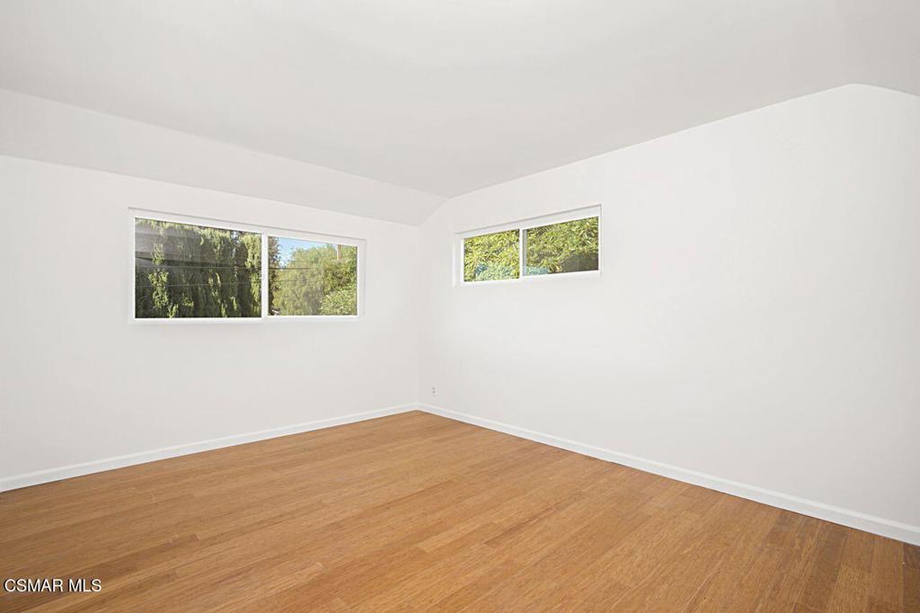 Thousand Oaks, California, 91362, United States, 4 Bedrooms Bedrooms, ,3 BathroomsBathrooms,Residential,For Sale,1990954