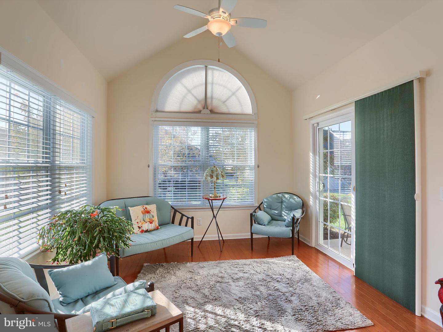 Mechanicsburg, Pennsylvania, 17050, United States, 2 Bedrooms Bedrooms, ,2 BathroomsBathrooms,Residential,For Sale,1984849