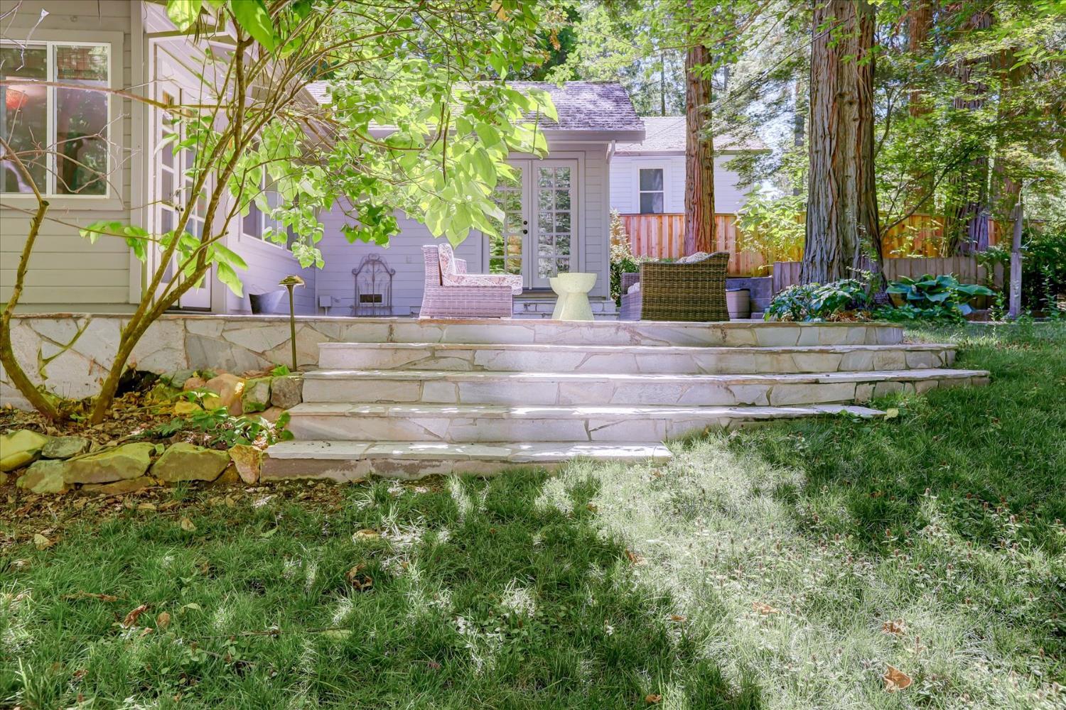 Nevada City, California, 95959, United States, 2 Bedrooms Bedrooms, ,2 BathroomsBathrooms,Residential,For Sale,1984222