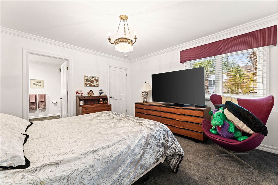 Encino, California, 91436, United States, 6 Bedrooms Bedrooms, ,7 BathroomsBathrooms,Residential,For Sale,1974550