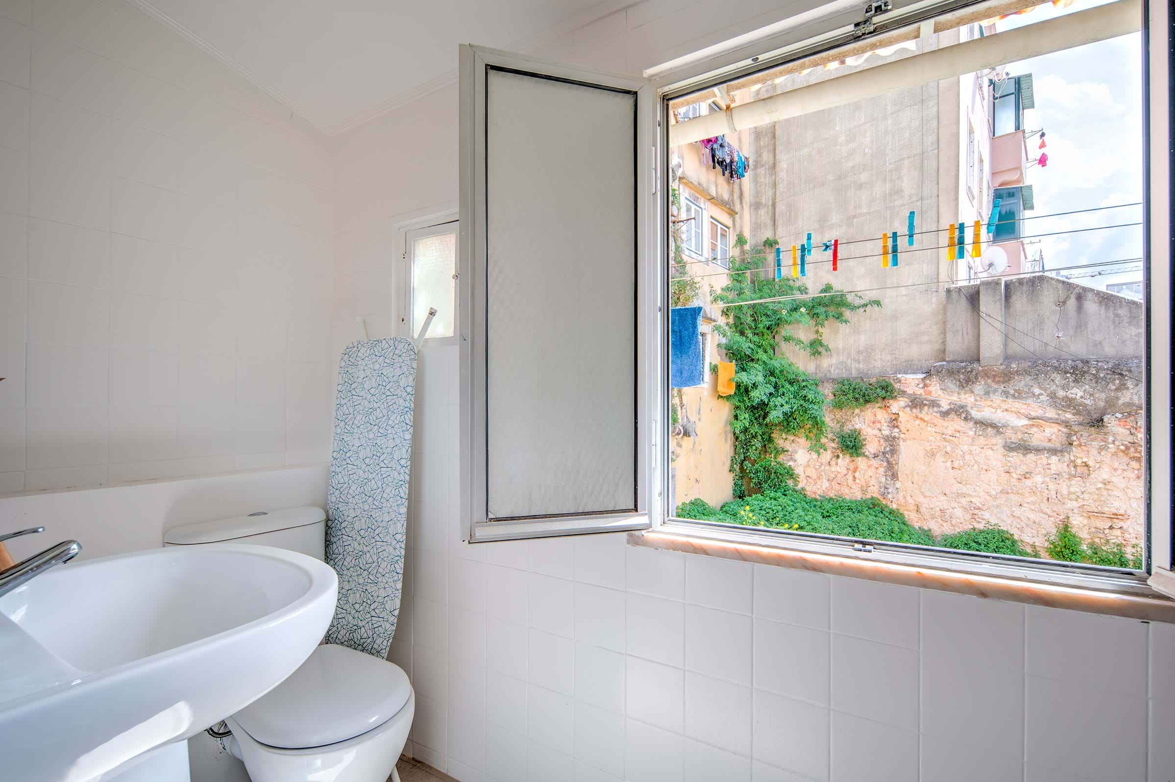 Lisboa, Lisbon, 1200-408, PT, ,Residential,For Sale,1700480