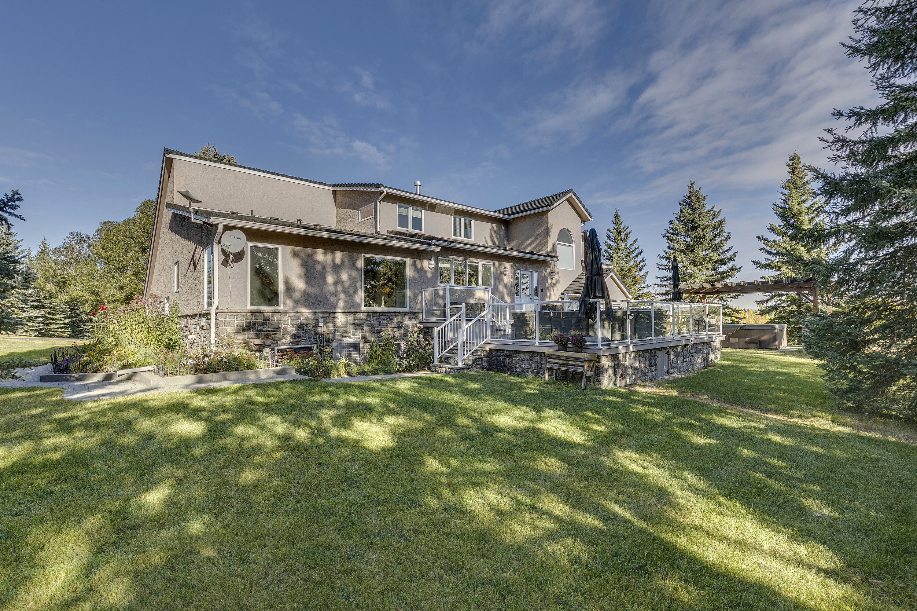  20 Acre Storybook Property - 物件實景