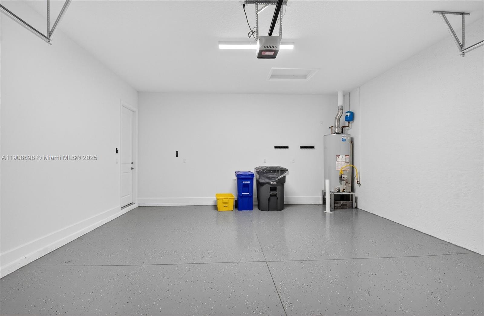 Boynton Beach, Florida, 33473, United States, 3 Bedrooms Bedrooms, ,4 BathroomsBathrooms,Residential,For Sale,1991077