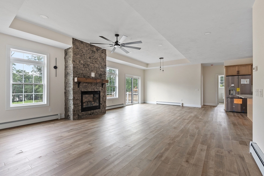Phillipston, Massachusetts, 01331, United States, 3 Bedrooms Bedrooms, ,2 BathroomsBathrooms,Residential,For Sale,1901312