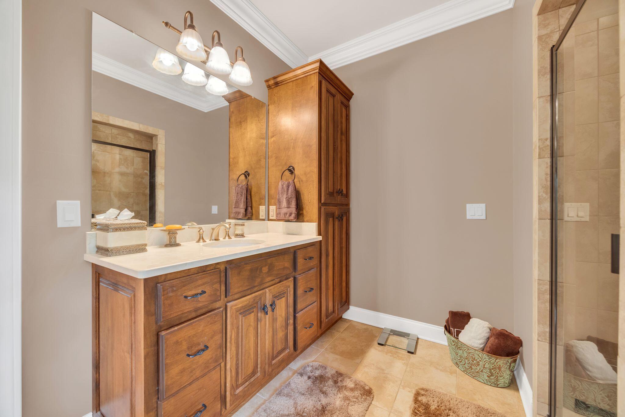 Rising Fawn, Georgia, 30738, United States, 3 Bedrooms Bedrooms, ,5 BathroomsBathrooms,Residential,For Sale,1982242