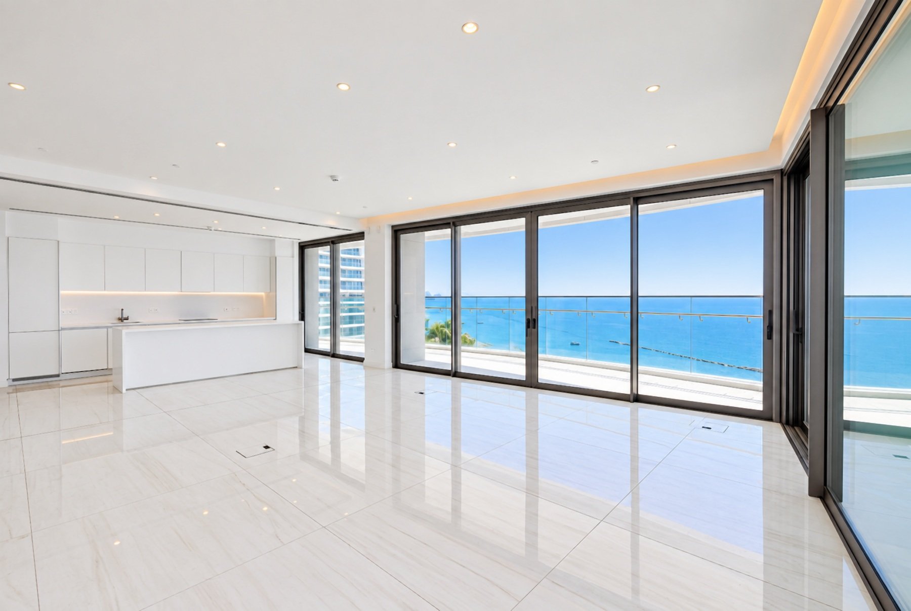  Four-Bedroom Seafront Penthouse in an Iconic Limassol Residence - 物件實景