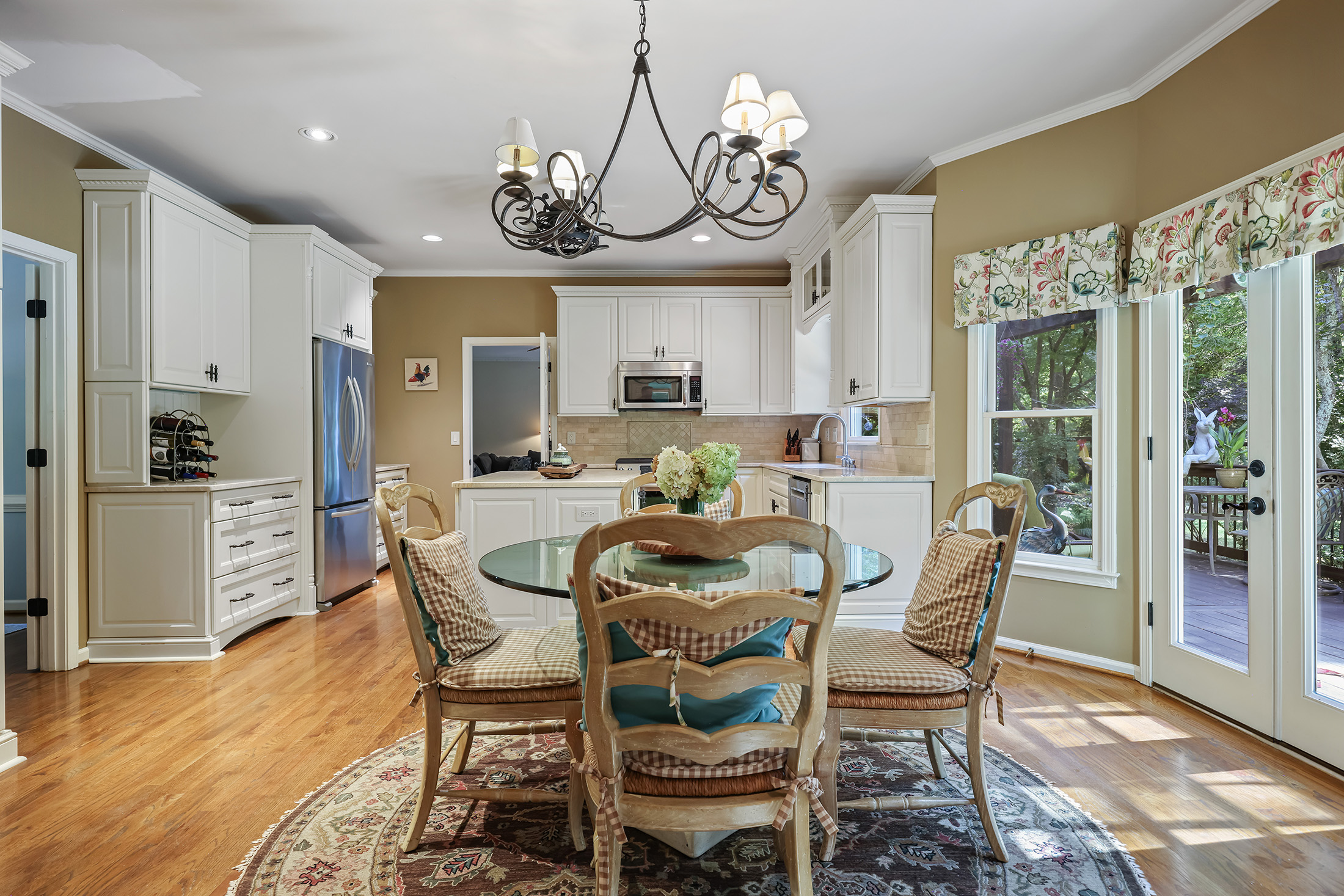  Beautifully Maintained Home in Highly Desirable Lee’s Crossing - 物件實景