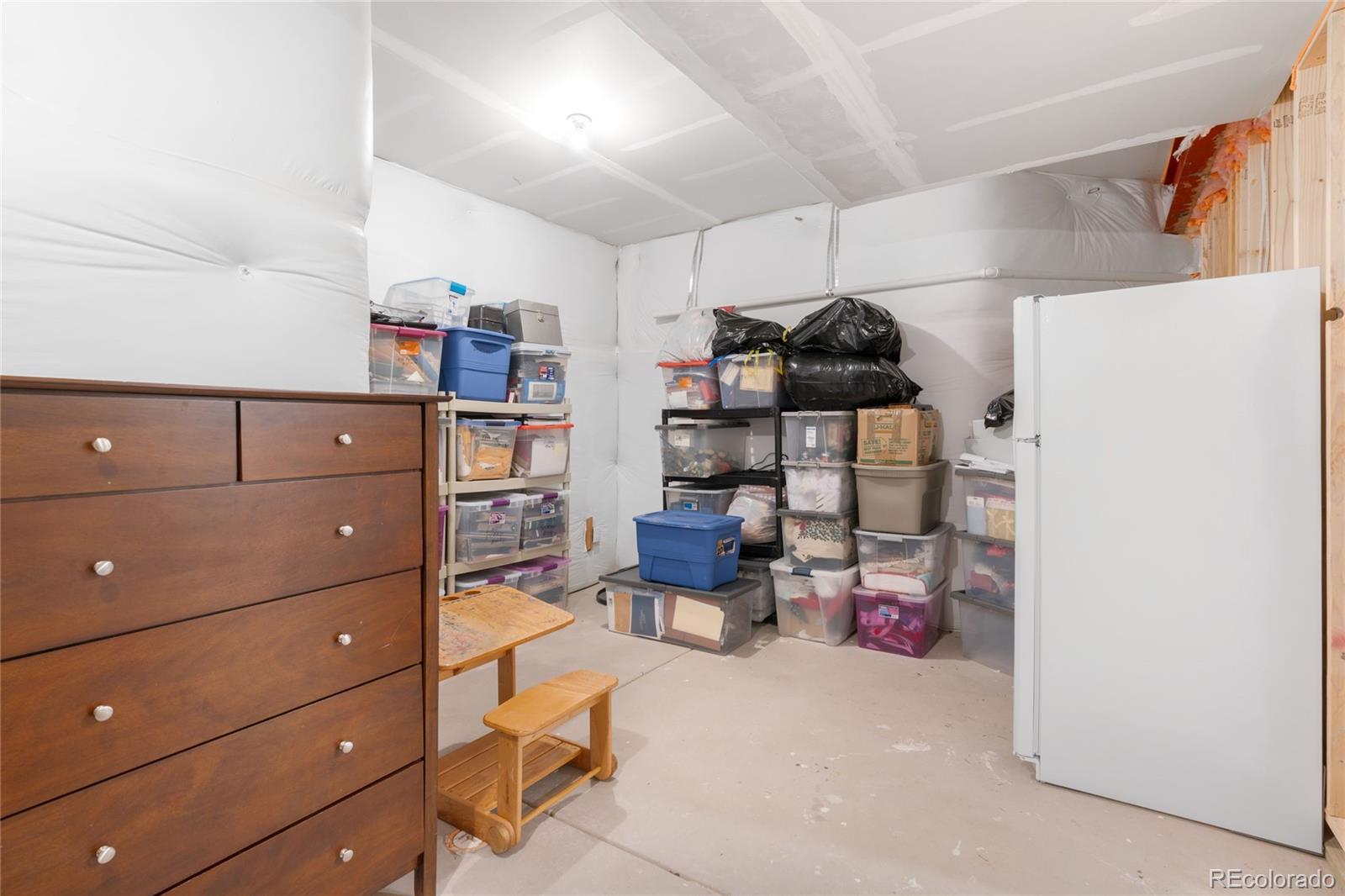 Aurora, Colorado, 80016, United States, 3 Bedrooms Bedrooms, ,3 BathroomsBathrooms,Residential,For Sale,1846672
