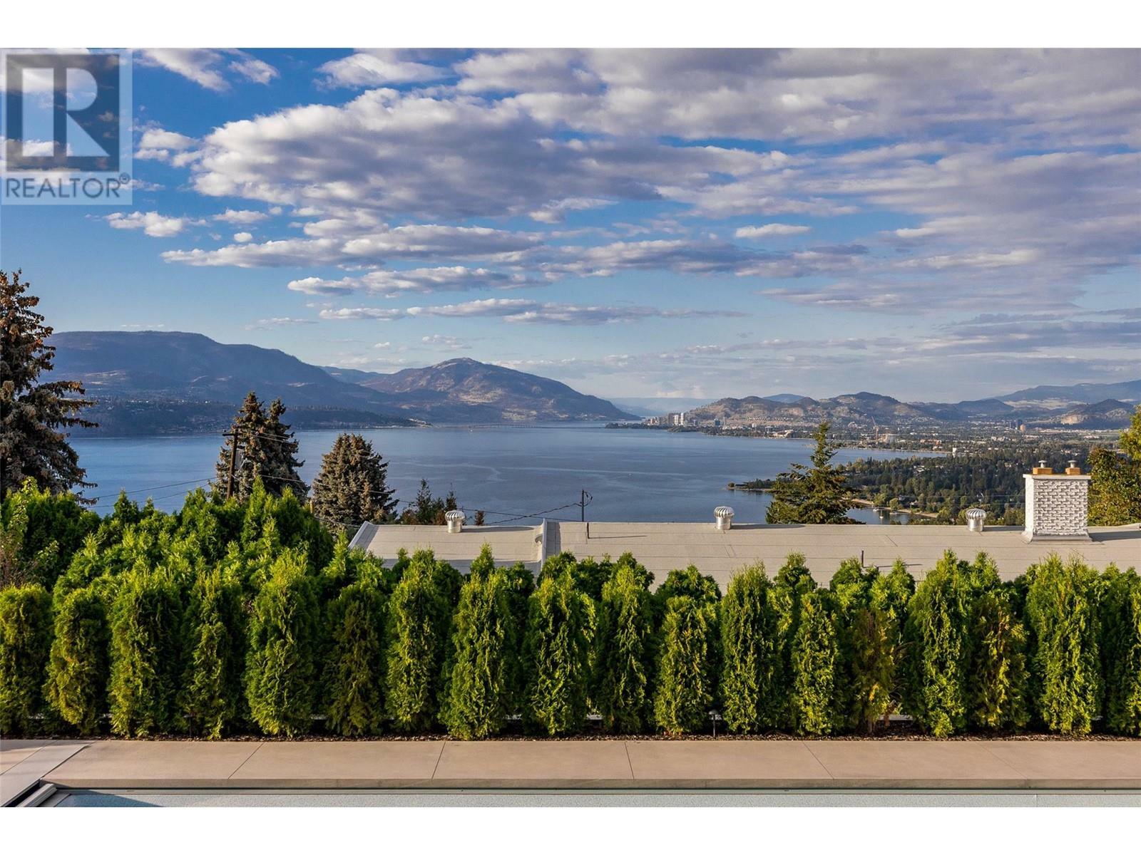 KELOWNA, British Columbia, V1W 4L1, CA, 4 Bedrooms Bedrooms, ,4 BathroomsBathrooms,Residential,For Sale,1838056