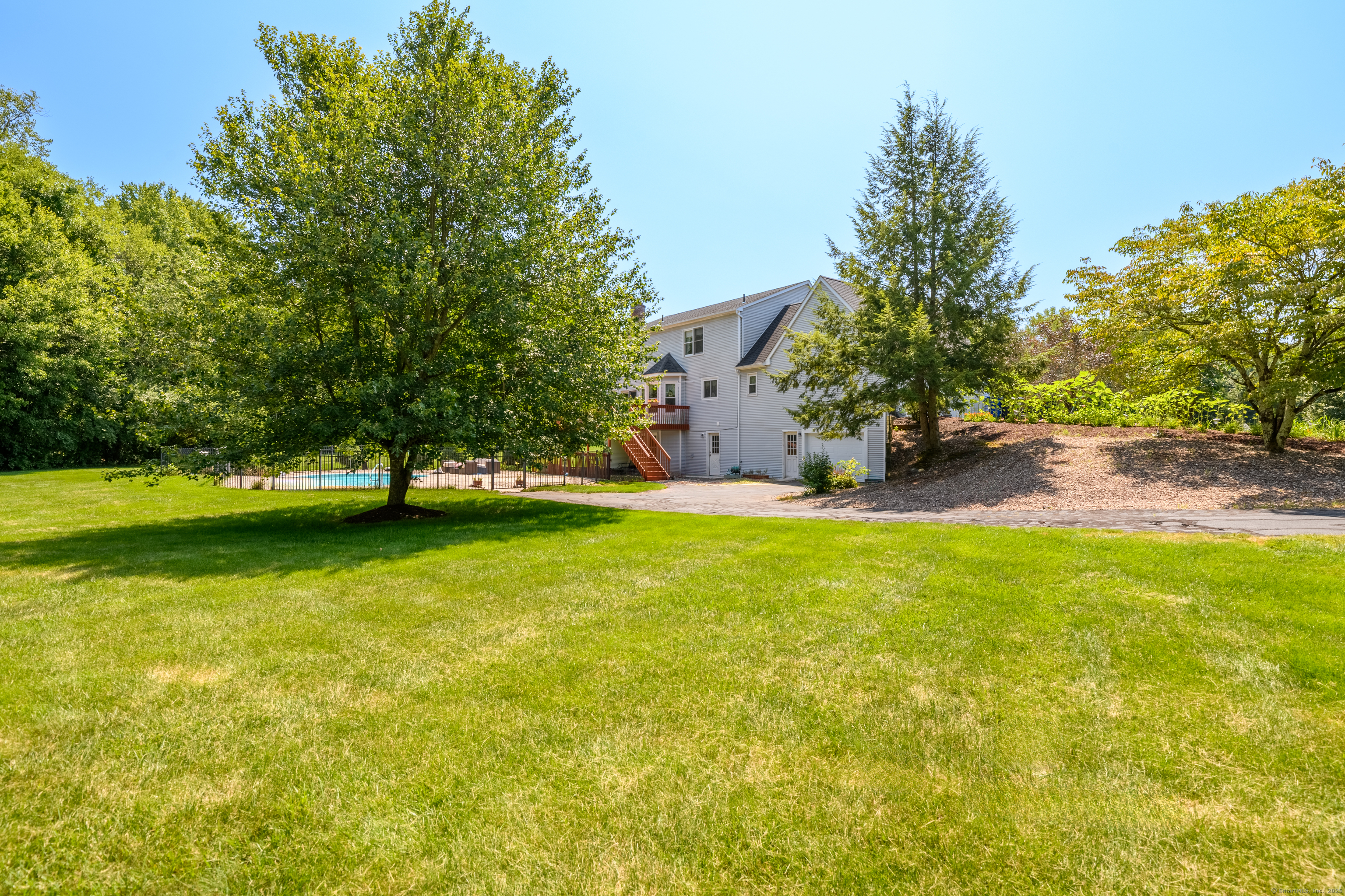 South Windsor, Connecticut, 06074, United States, 3 Bedrooms Bedrooms, ,4 BathroomsBathrooms,Residential,For Sale,1912297