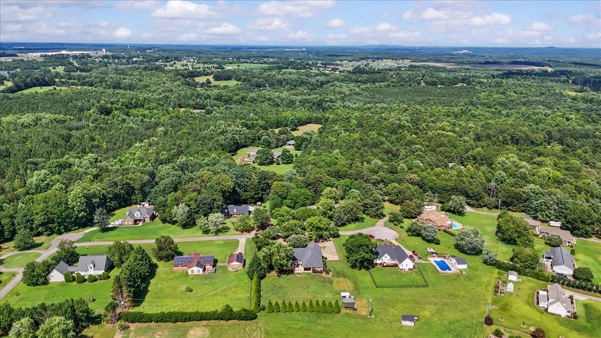 Cowpens, South Carolina, 29330, United States, 5 Bedrooms Bedrooms, ,3 BathroomsBathrooms,Residential,For Sale,1915597