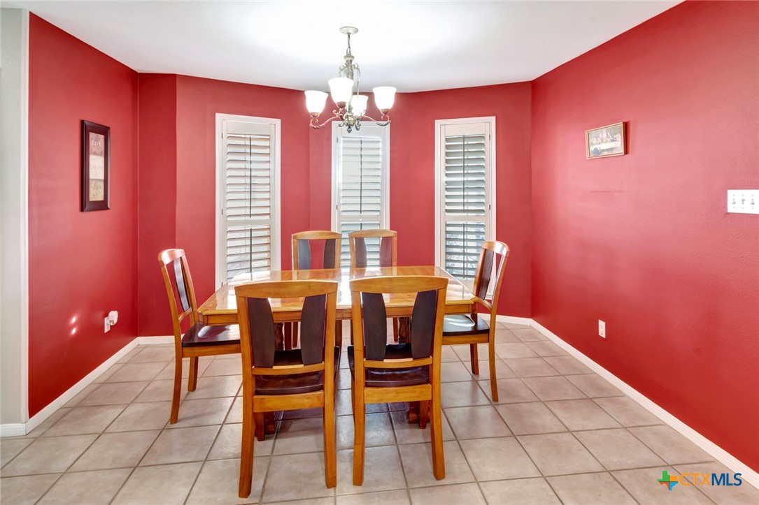 Victoria, Texas, 77904, United States, 3 Bedrooms Bedrooms, ,3 BathroomsBathrooms,Residential,For Sale,1989314