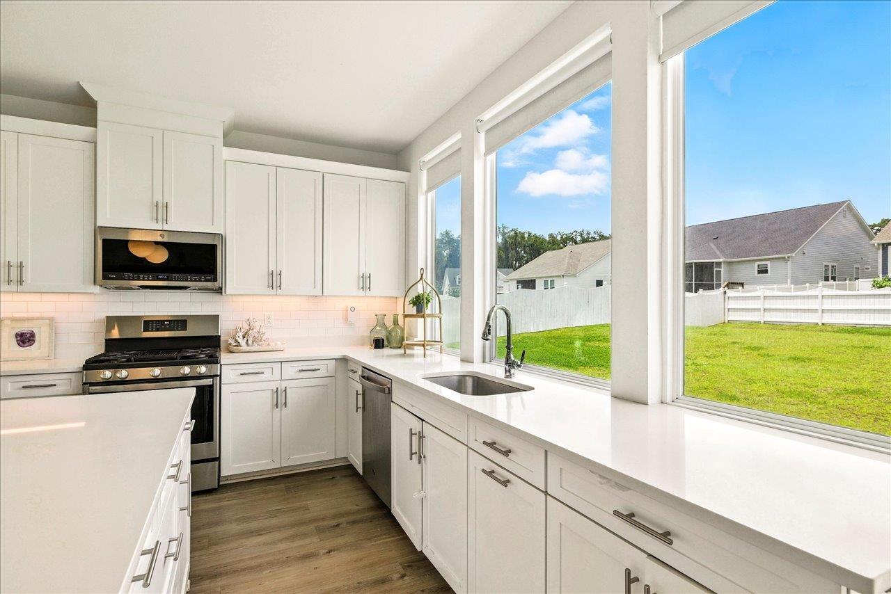 Tallahassee, Florida, 32311, United States, 4 Bedrooms Bedrooms, ,3 BathroomsBathrooms,Residential,For Sale,1907492