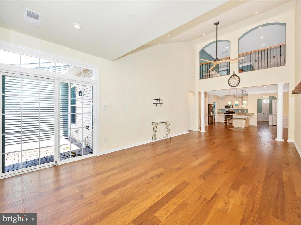 Frederick, Maryland, 21703, United States, 3 Bedrooms Bedrooms, ,3 BathroomsBathrooms,Residential,For Sale,1935549