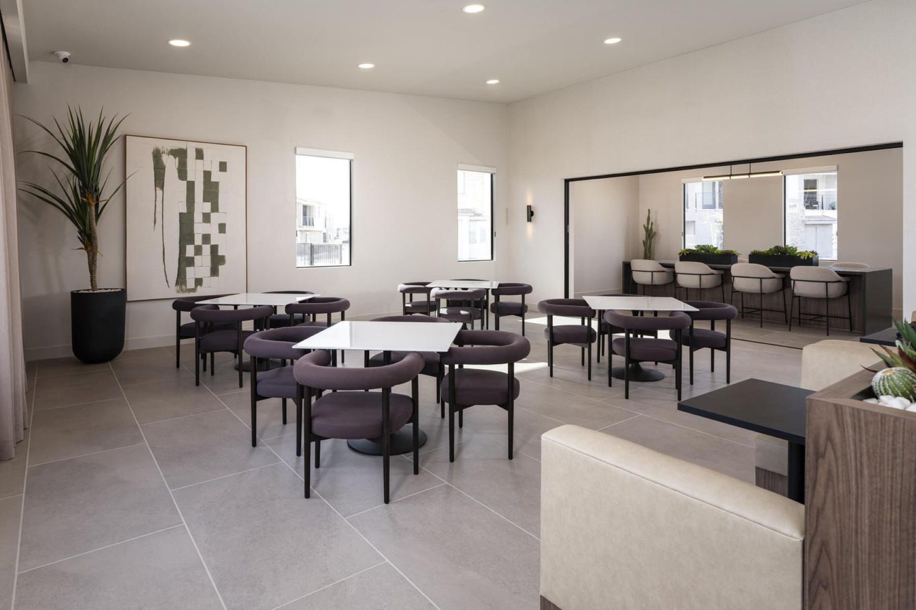  2121 W Sonoran Desert Drive  Phoenix, AZ - 物件實景