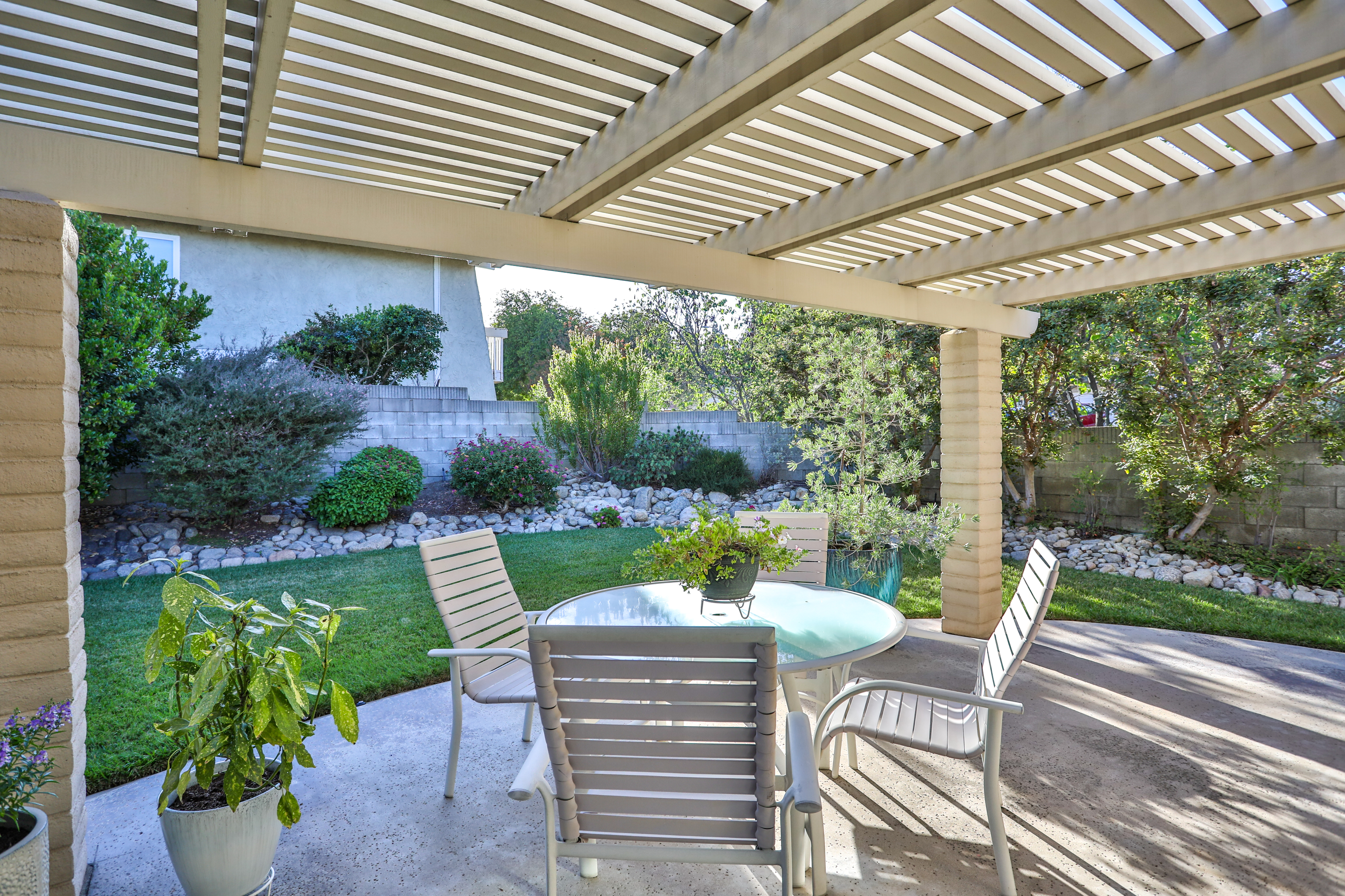  1345 North Erin Avenue, Upland, CA 91786 - 物件實景