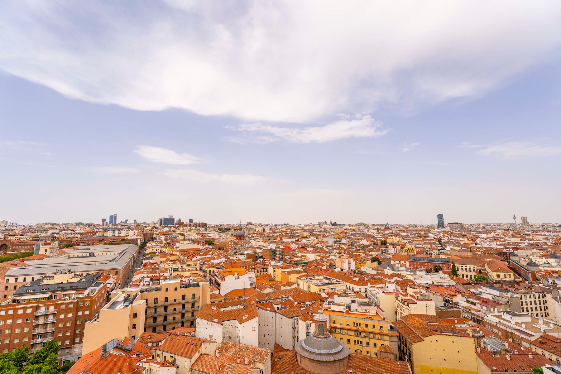  Exclusive Urban Refuge with Private Terrace in the Iconic Torre de Madrid - 物件實景