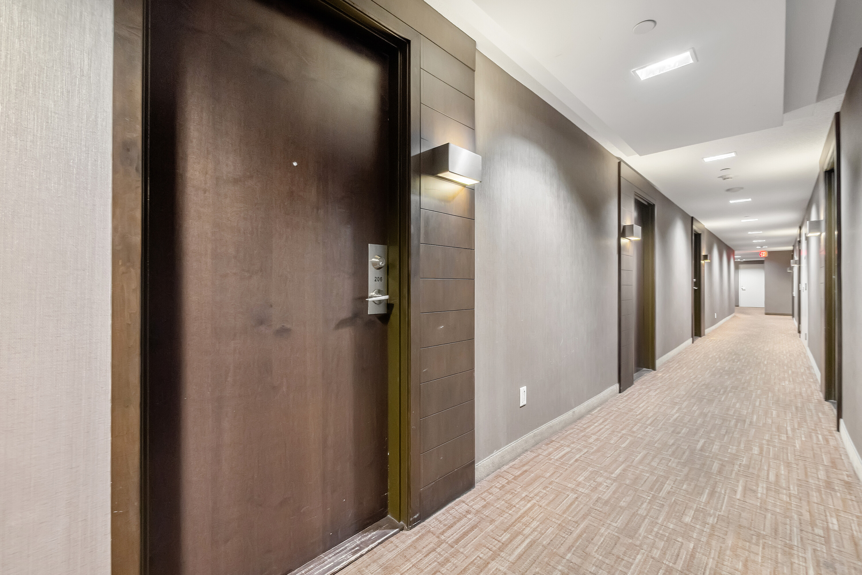  Modern Condo Living - 物件實景