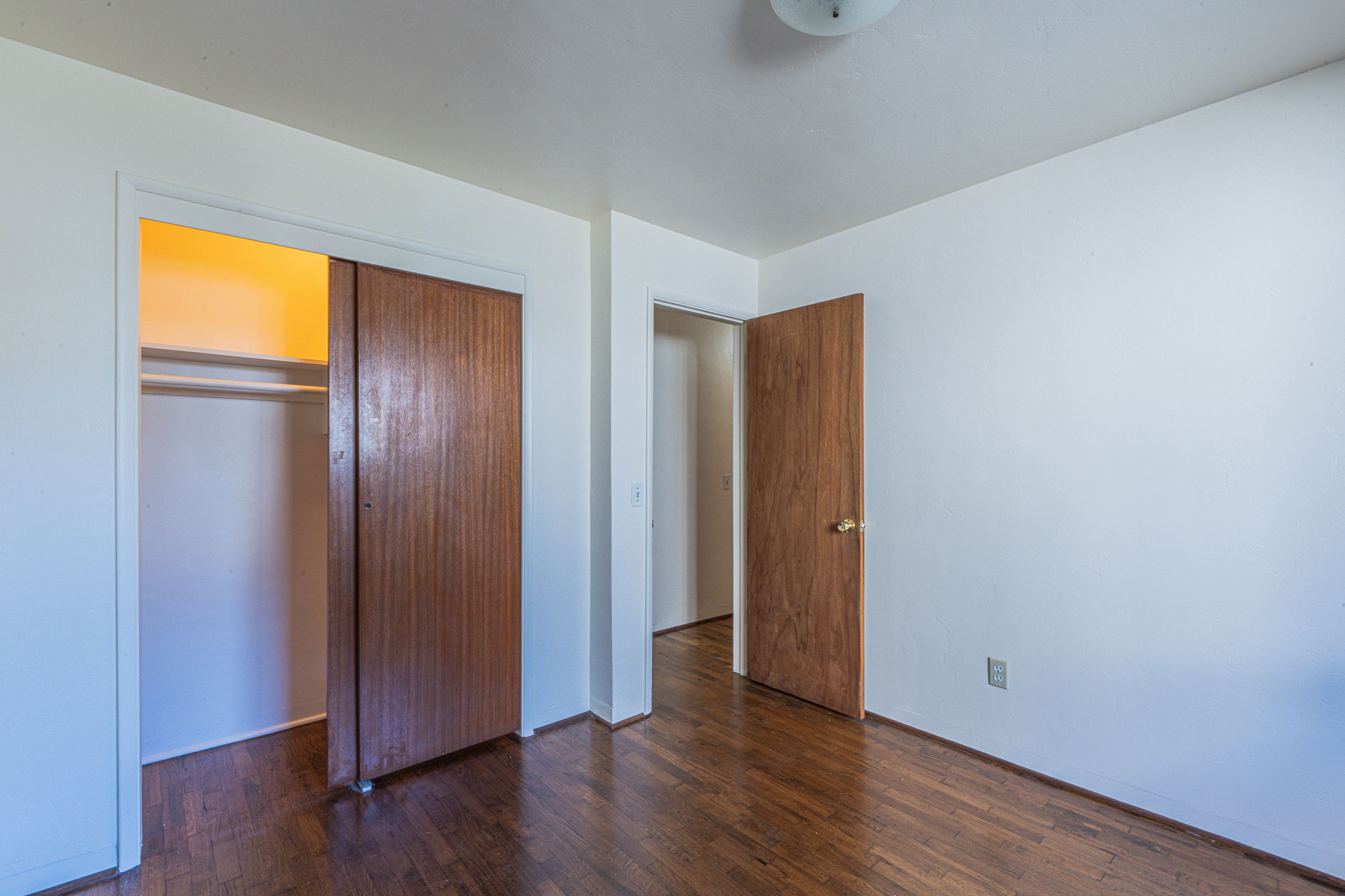  2 Portola Avenue - 物件實景