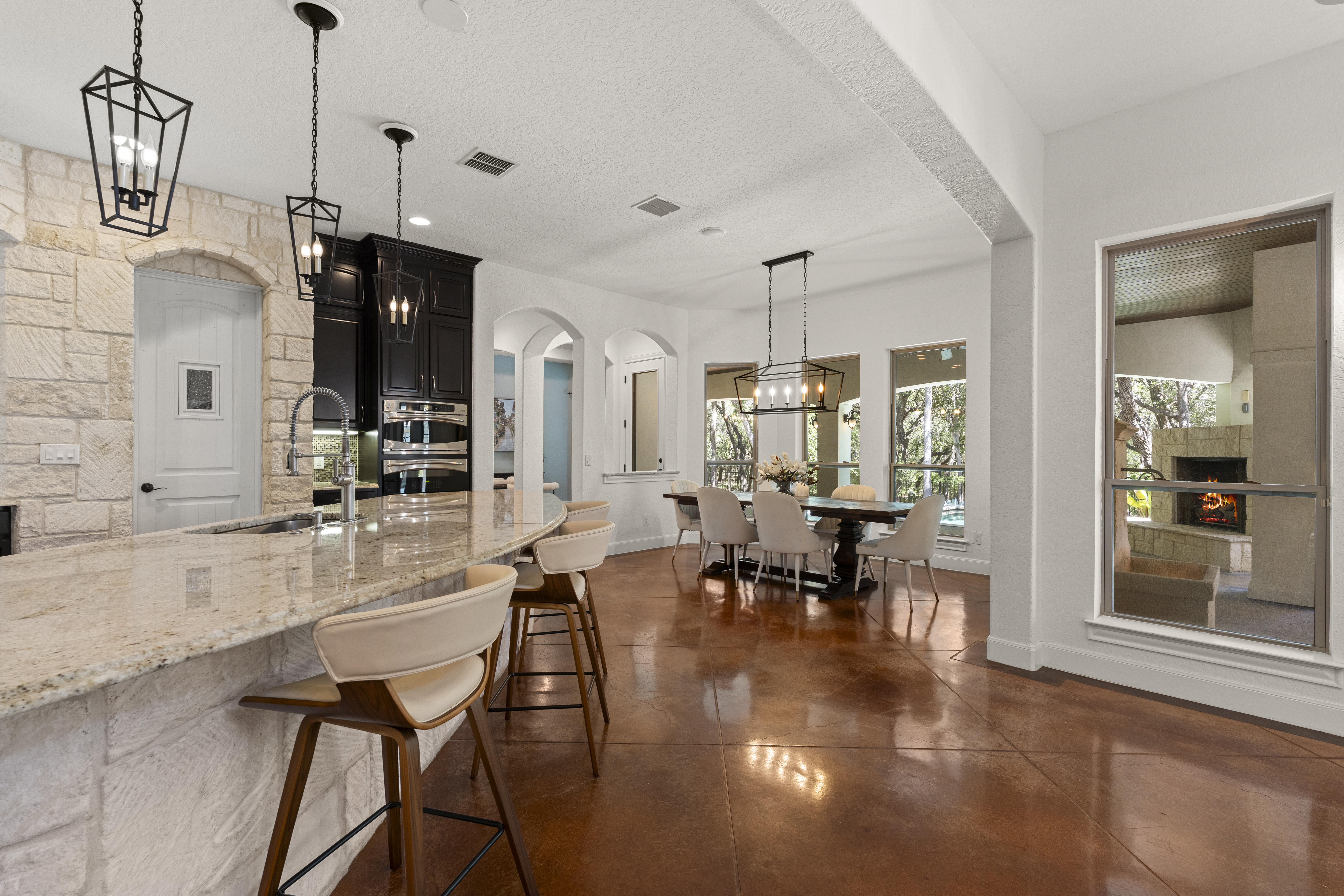  Stunning Greenbelt Estate in The Elms with Pool & Casita - 物件實景