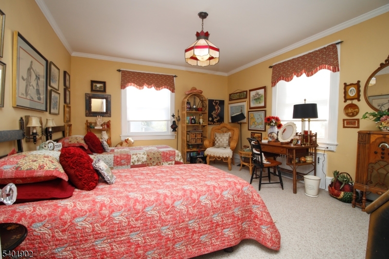 Clifton City, New Jersey, 07011-3254, United States, 6 Bedrooms Bedrooms, ,6 BathroomsBathrooms,Residential,For Sale,2005215