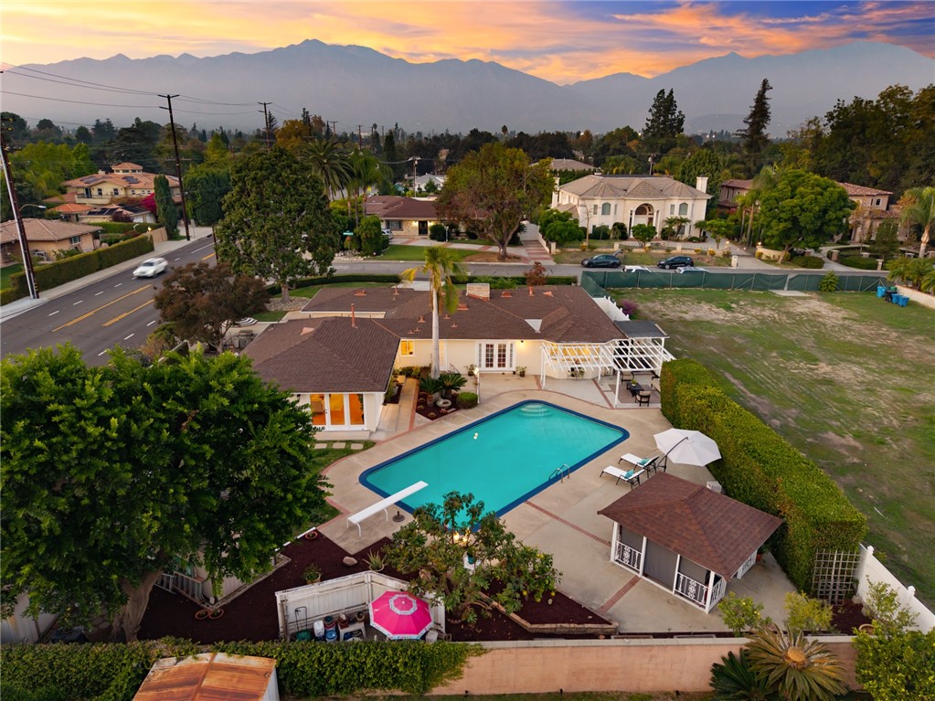 Arcadia, California, 91007, United States, 3 Bedrooms Bedrooms, ,2 BathroomsBathrooms,Residential,For Sale,1989649