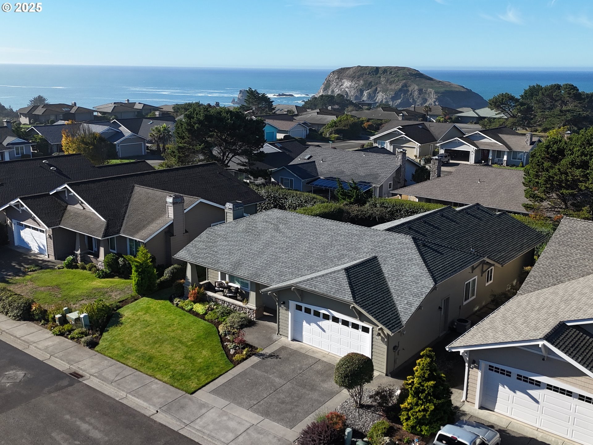 Brookings, Oregon, 97415, United States, 3 Bedrooms Bedrooms, ,2 BathroomsBathrooms,Residential,For Sale,1996517