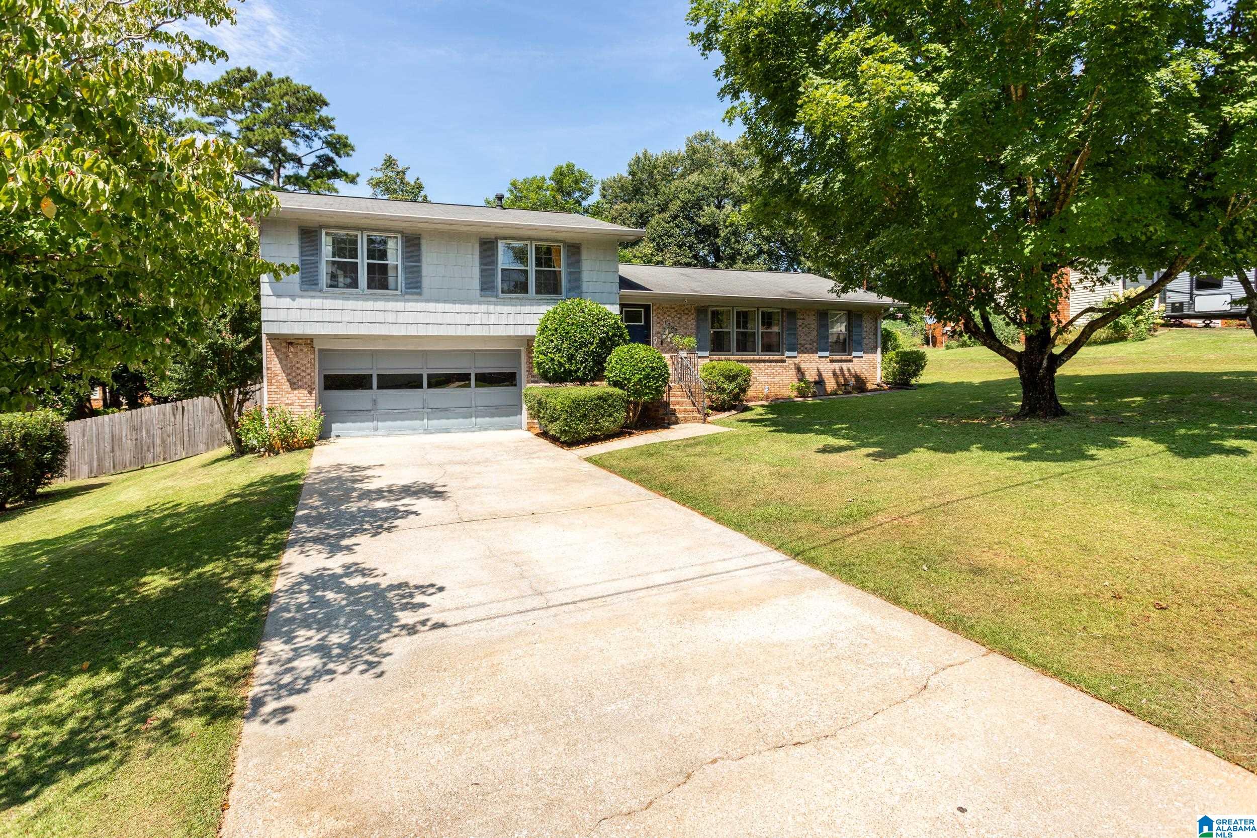 Conger Rd, Anniston, AL 36207 #1